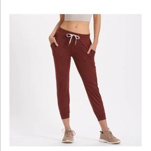 Vuori Performance Jogger in Brick Heather, Small